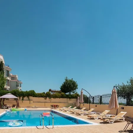 Апартаменты Horizon 33 'б' *