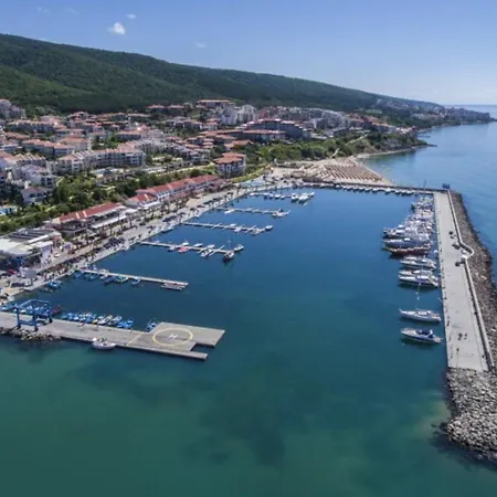 Апартаменты Horizon 33 'б' *