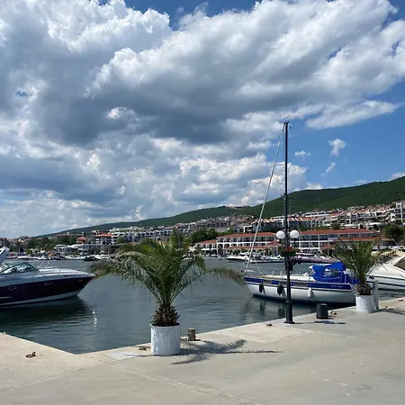 Апартаменты Horizon 33 'б' *